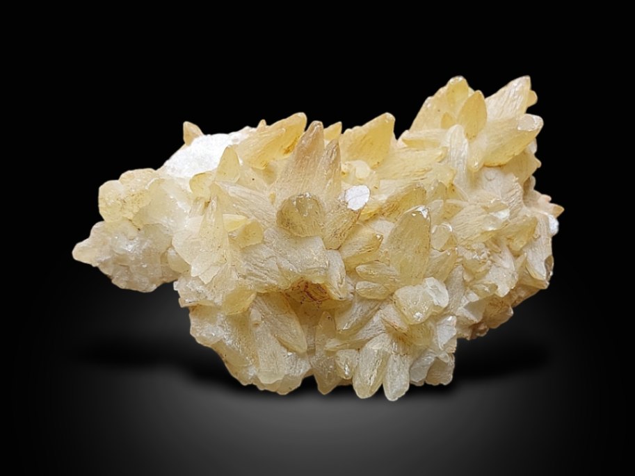 128 gram Stellar Beam Calcite from Balochistan, Pakistan