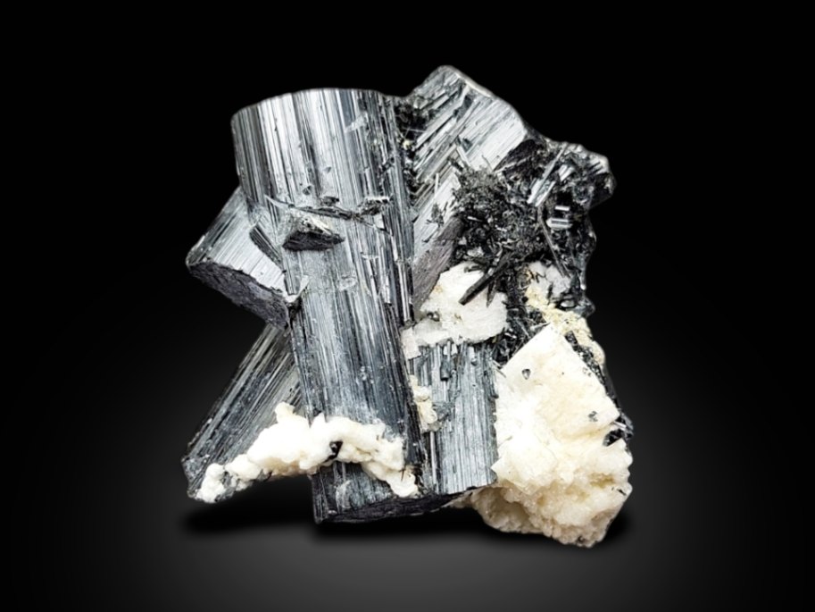 Schorl Tourmaline Specimen from Skardu, Gilgit-Baltistan, Pakistan - Rare Geological Marvel!