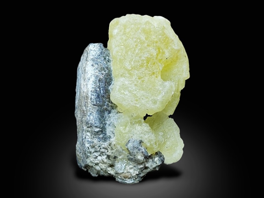 Auction For Exquisite Brucite Specimen - from Killa Saifullah, Balochistan, Pakistan