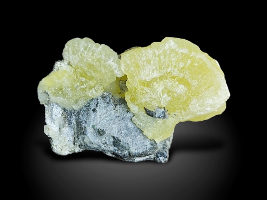 16 gram Brucite Specimen from Killa Saifullah District, Balochistan, Pakistan