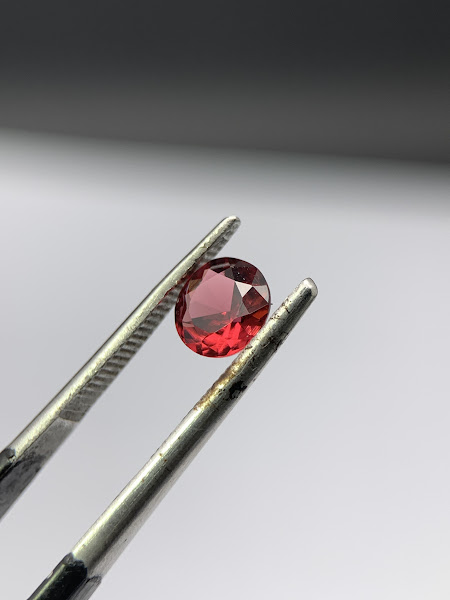 Auction For Bajaur Red Garnet – Pomegranate-Hued Crystal